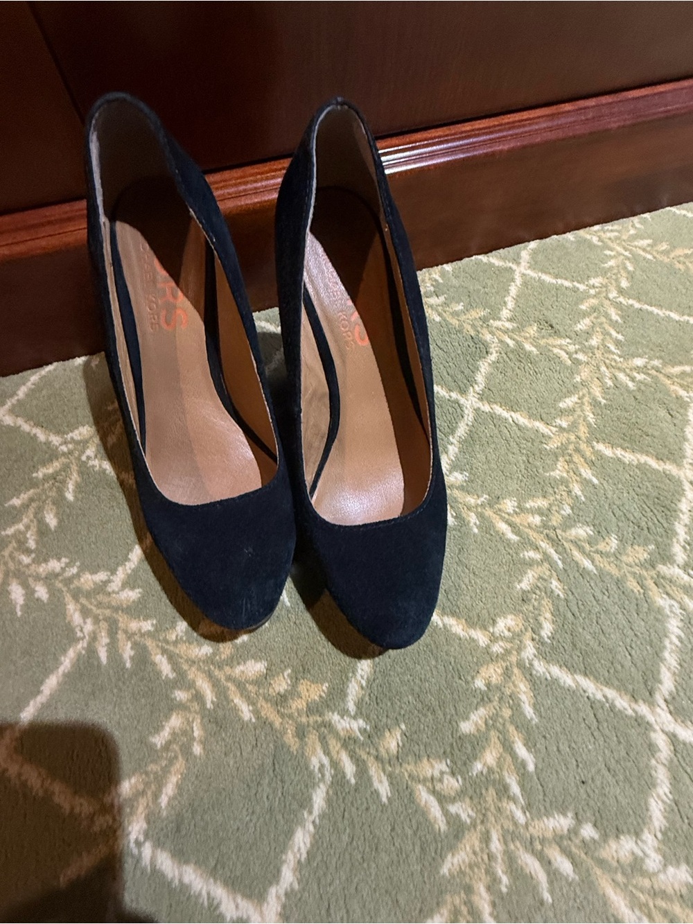 Michael kors black suede size 37 platform